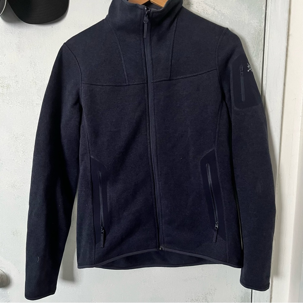 NWOT Full zip jacket in Navy